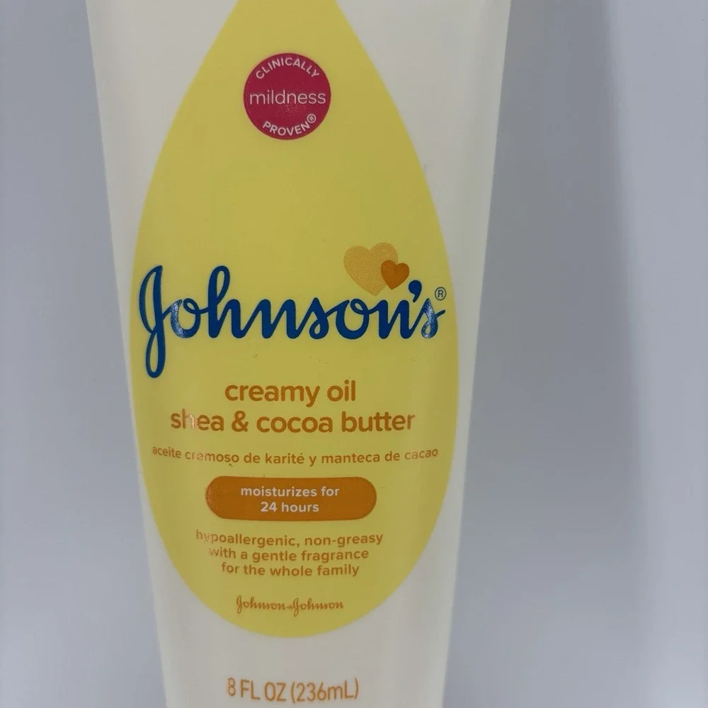 Johnson's Creamy Oil for Baby, Moisturizing Body Lotion with Shea & Cocoa Butter